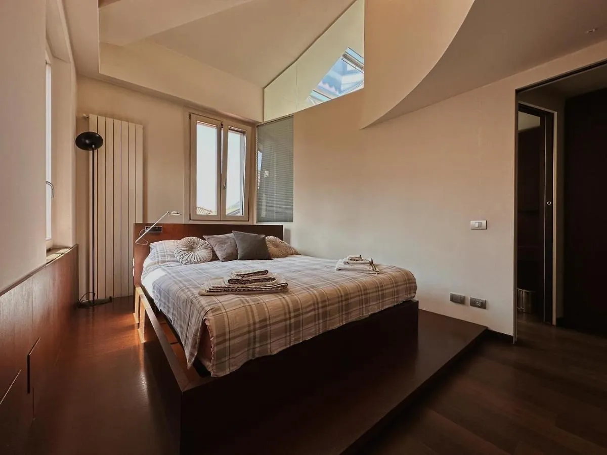 דירות Casa Cavour Lecco - Downtown Design Penthouse